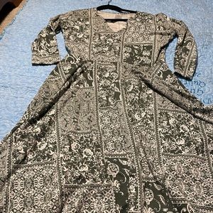 Agnes & Dora Midi Dress